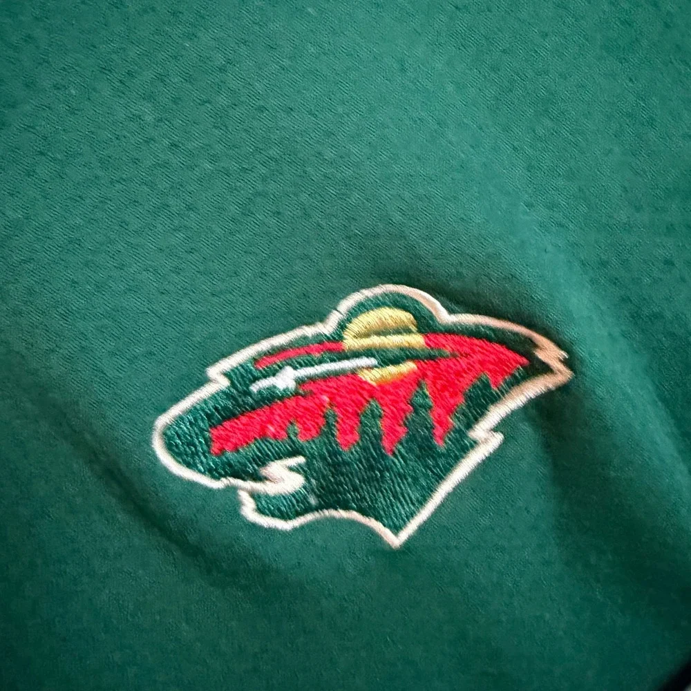 NHL Minnesota Wild Mens 2XL Quarter Zip Pullover Jacket Green Knights Apparel